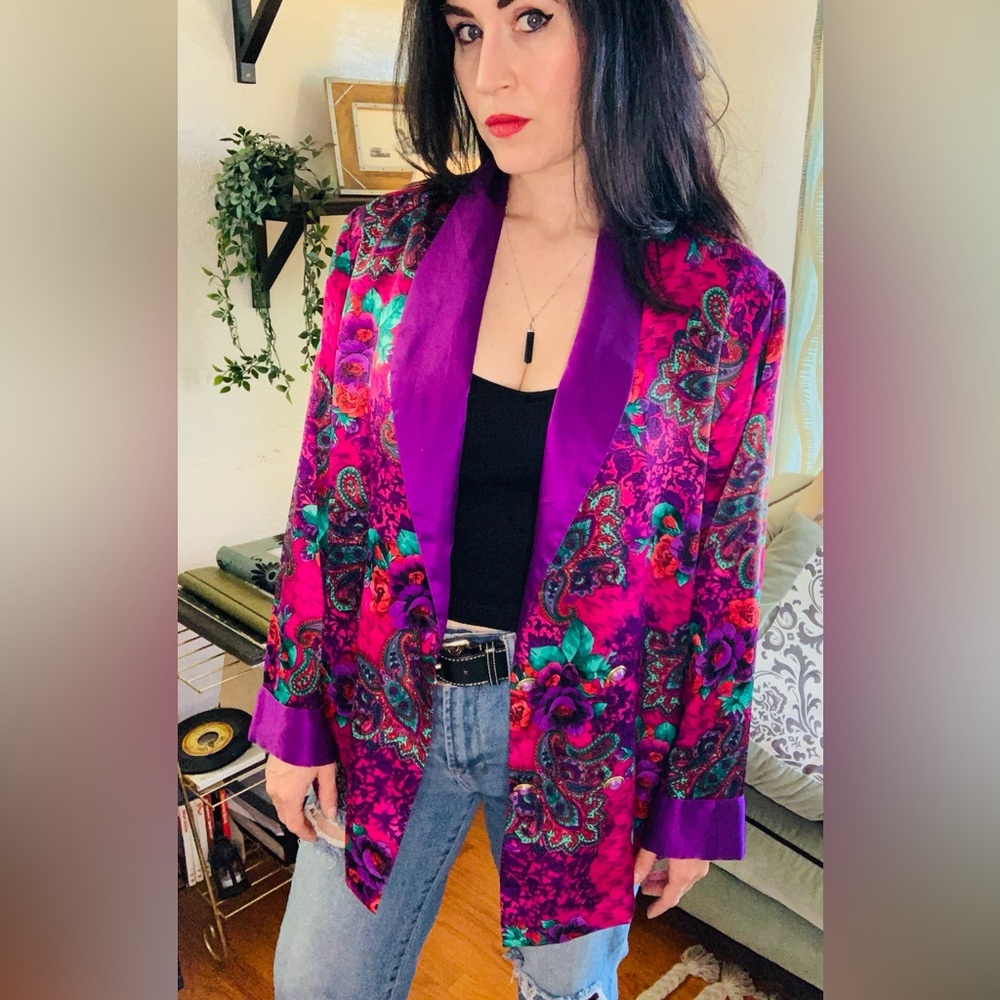 VINTAGE Victoria's Secret Multi-Colored Robe